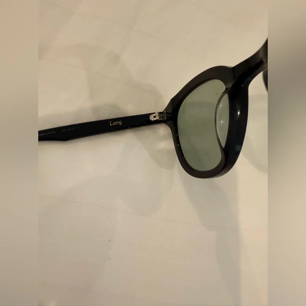 GENTLE MONSTER Black Frame Sunglasses with Green Lenses - Picture 4 of 4